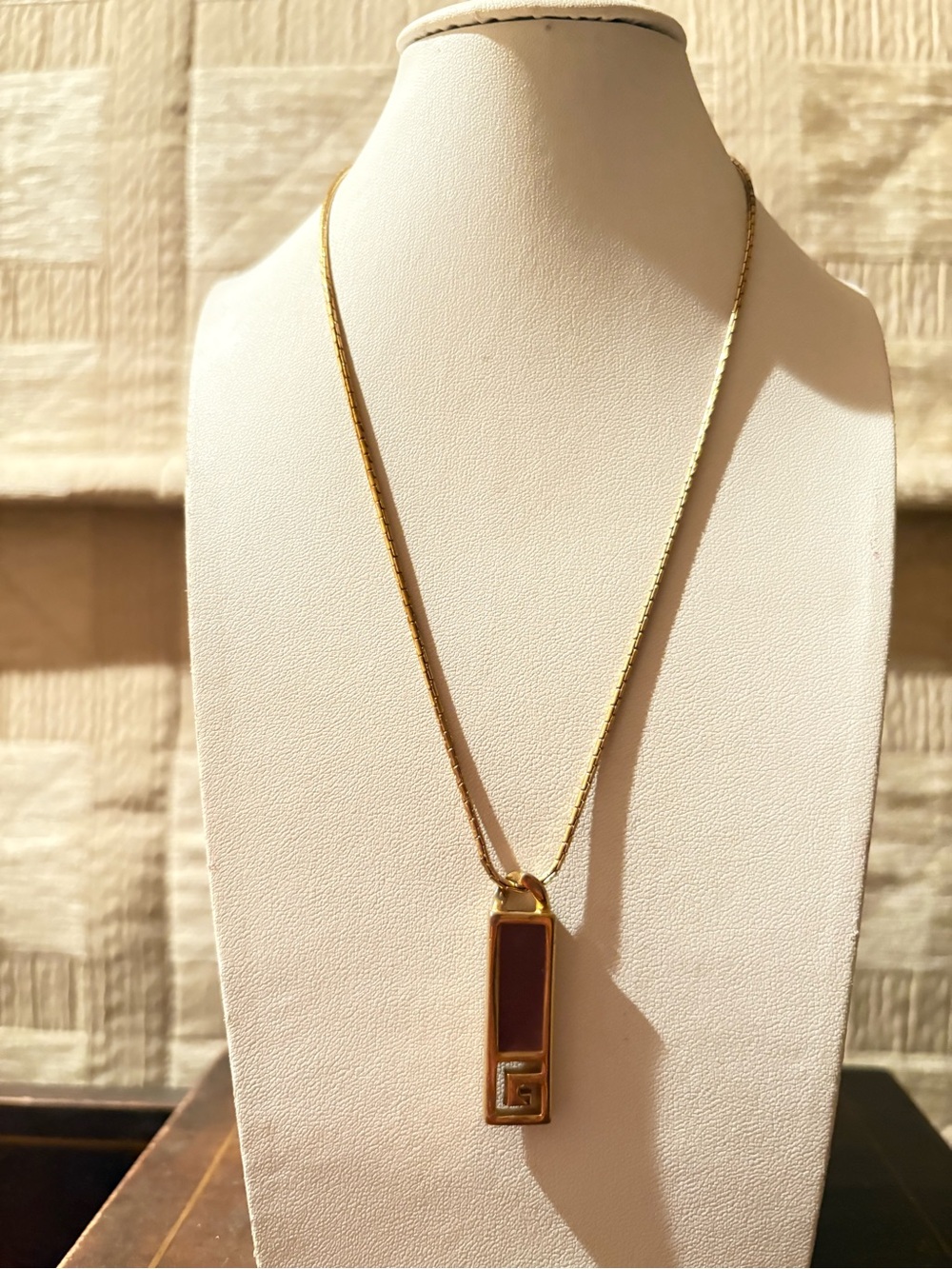 Givenchy Gold-Tone Rectangular Pendant Necklace with Brown Inlay - Picture 10 of 12